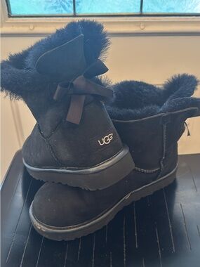 UGG Black Suede Shearling Bow Ankle Boots